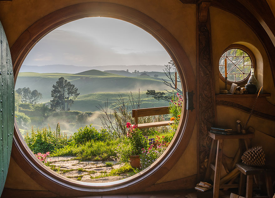 Hobbiton Movie Set